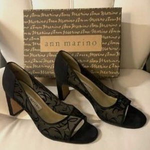 Ann marino Black Mesh Open-toe Heels size 7 1/2